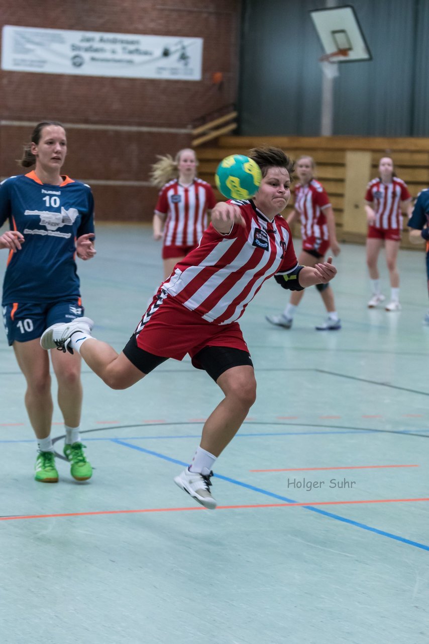 Bild 206 - Frauen Bramstedter TS - TSV Wattenbek 2 : Ergebnis: 20:24